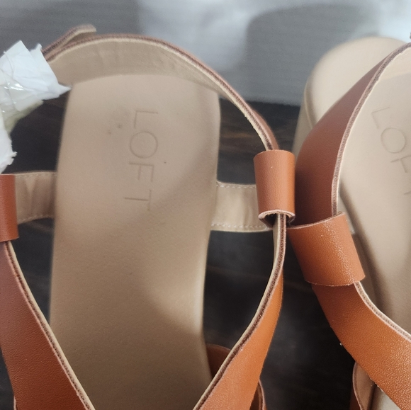 Ann Taylor LOFT platform wedges buckle sandals 9.5M NEW - Picture 9 of 12